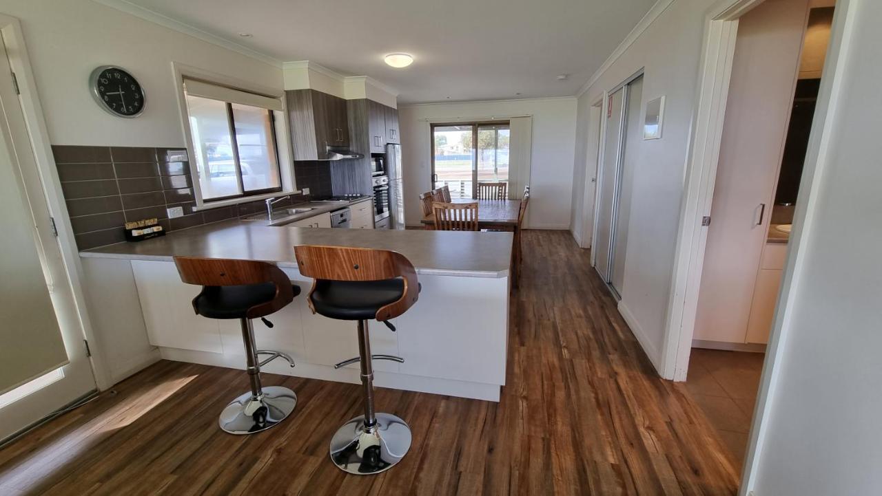 Wallaroo Holiday Park Екстер'єр фото